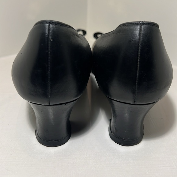 Yves Saint Laurent Shoe - Picture 6 of 7